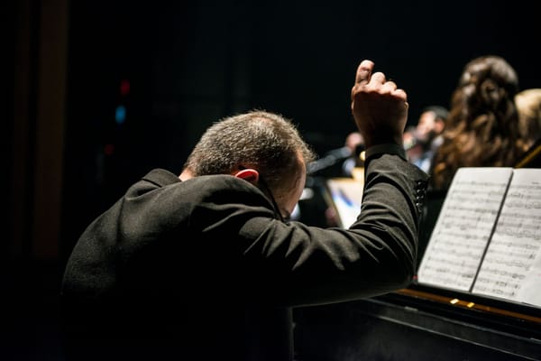 La scène musicale de Valence : que faut-il connaître, des bandas au bakalao ?