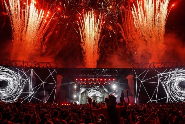 Burjassot regala 16 giorni di feste gratis: Baute il 12 agosto