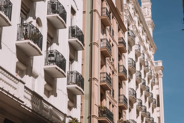 Acheter un bien immobilier à Valencia : le guide 2026